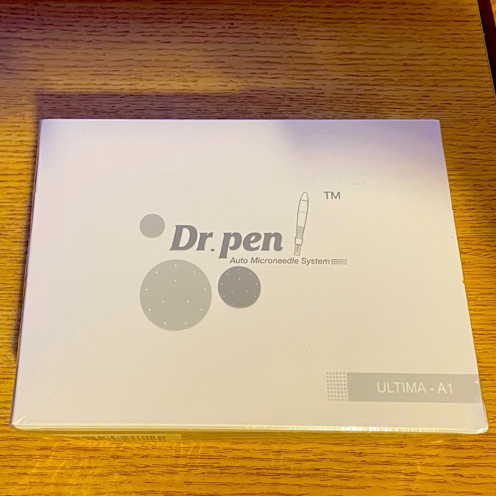 NWT Dr Pen Ultima A-1 MicroNeedling Pen